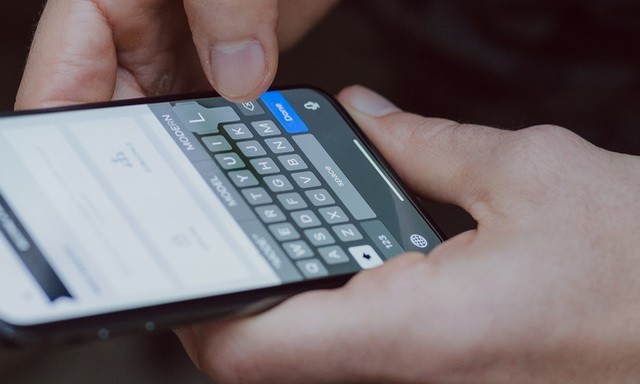 How to turn off autocorrect on Android How to turn off autocorrect on Android