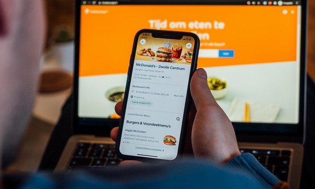 The best fast food apps for iPhone The best fast food apps for iPhone