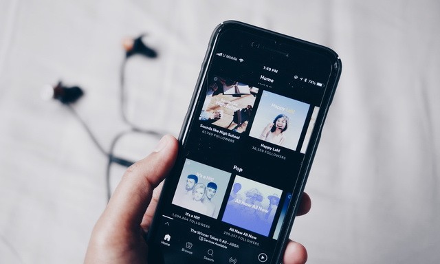 Comment réduire l'utilisation des données dans Spotify