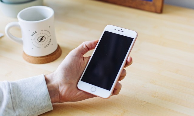 How to force restart iPhone How to force restart iPhone