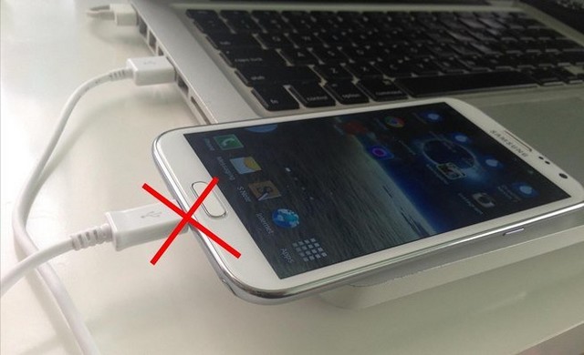 Never charge your smartphone from a PC