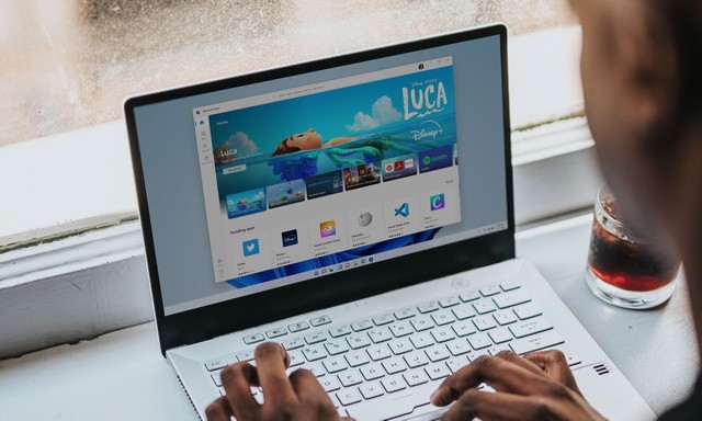 Comment masquer la barre des tâches dans Windows 11