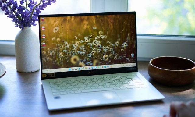 Remove Conversation icon from taskbar Remove Conversation icon from taskbar